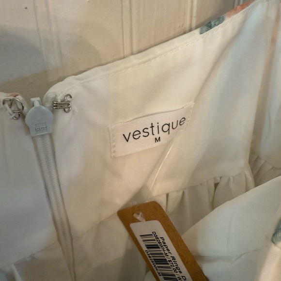 NWT Vestique Paper Rings Floral Medium Babydoll Dress - Picture 3 of 6